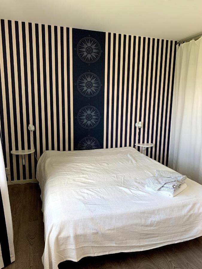 2 Rum Och Koek Pa Faerjestad Karlstad Zewnętrze zdjęcie